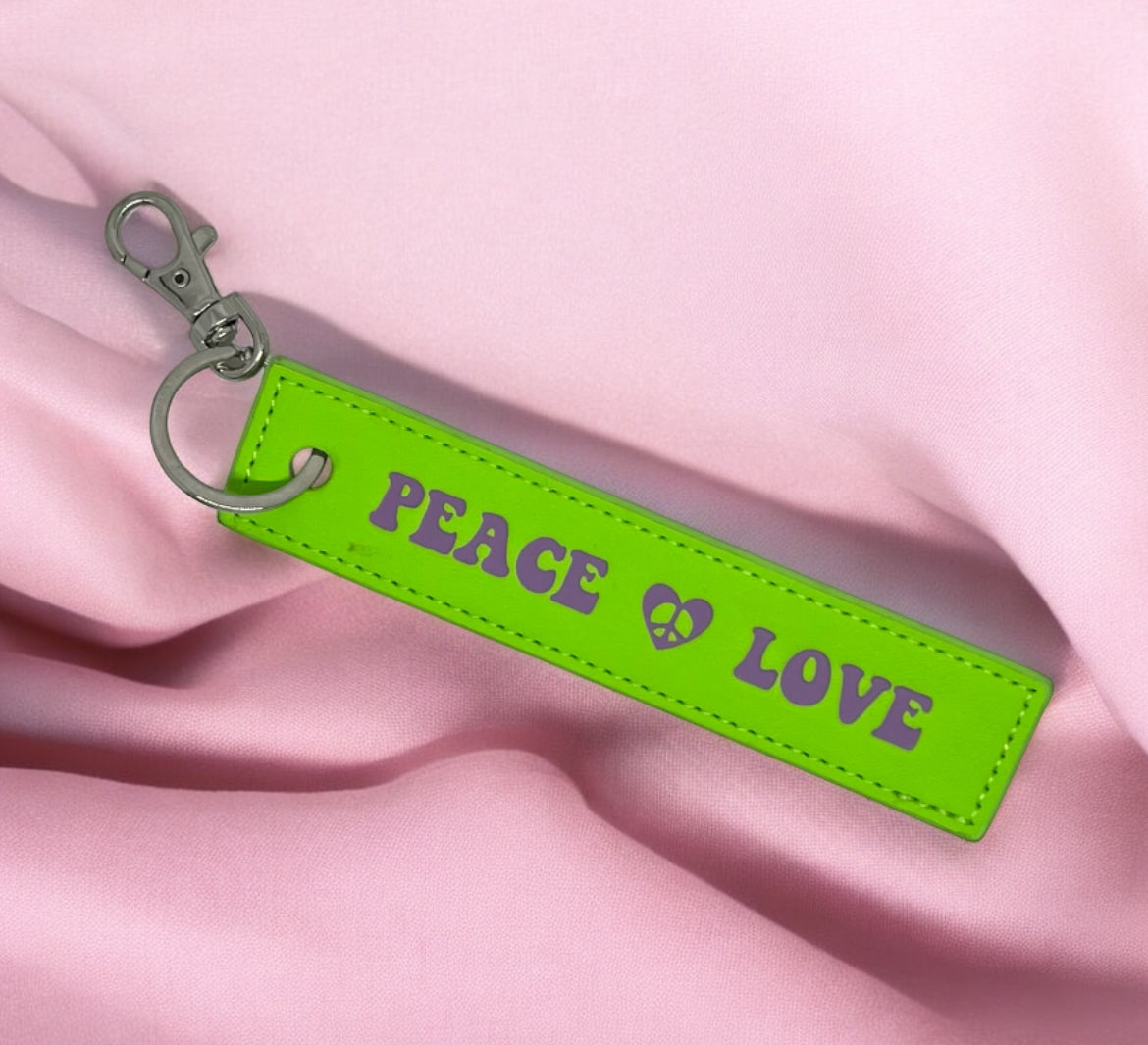 Peace & Love Green Keyring
