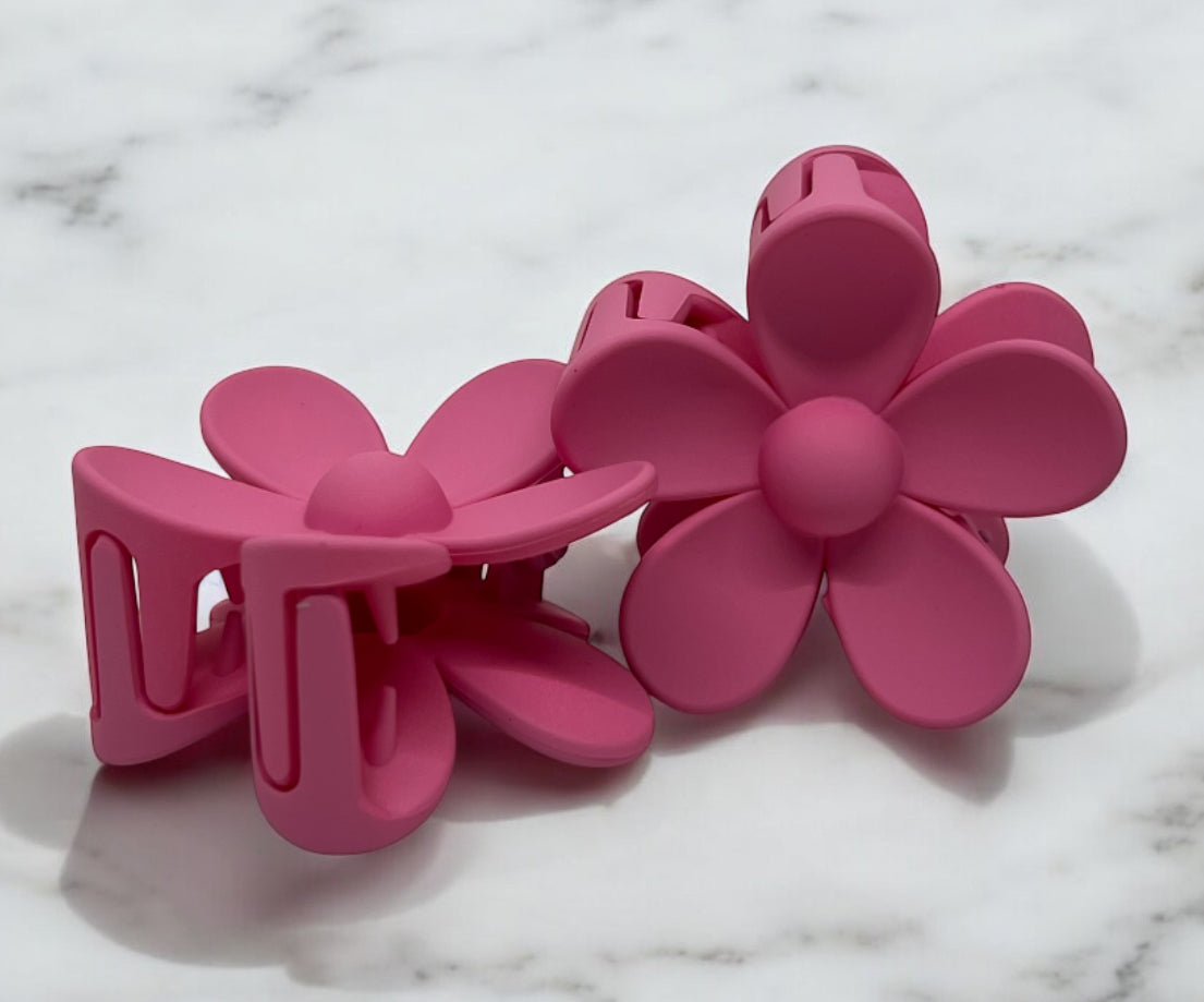 Small Flower Claw Clip
